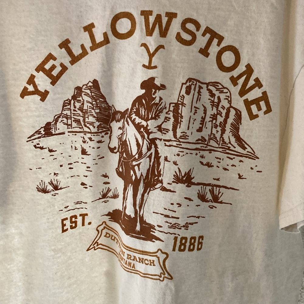 Yellowstone Ranch T-Shirt - Picture 2 of 4